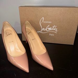 Christian Louboutin Kate 85 patent nude pump heels 38.5 size 8 1/2 Beige Tan